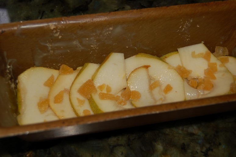 pear gingerbread, layer in pan